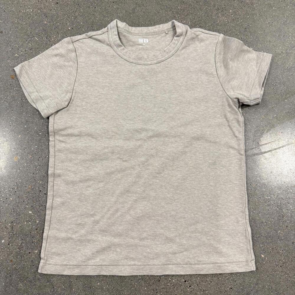 Uniqlo U Women's Short Sleeve Single Stitch T-Shirt Beige M